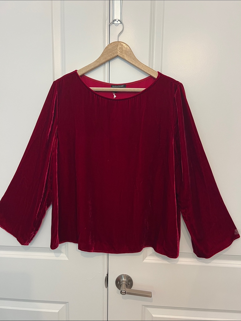 Eileen Fisher Velvet Silk Blend Bateau Neck Top Ruby Red Size M NWT $248